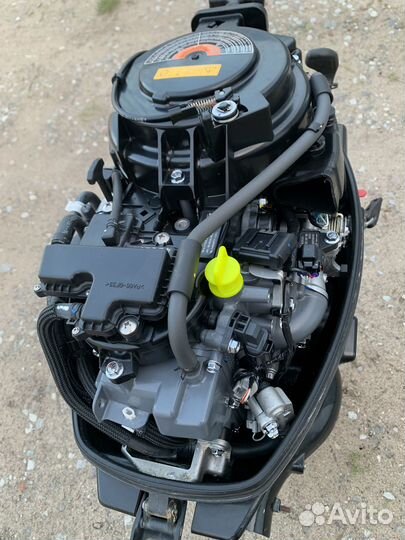 Лодочный мотор Suzuki 9.9 - 20 лс