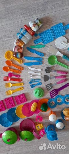 Набор посуды дет 65 предметов