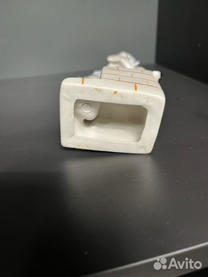 Фарфоровые статуэтки