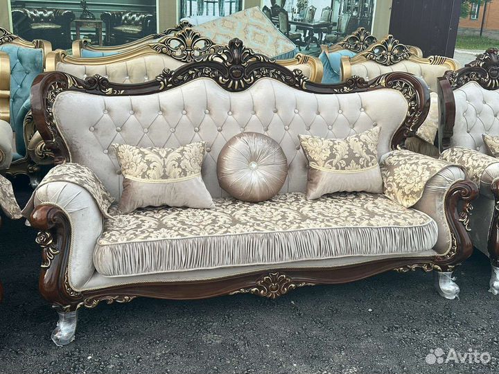 Диван и 2 кресла