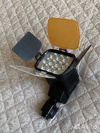 Накамерный свет Professional Video Light LED