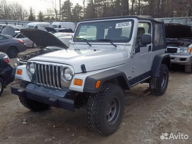 В разборе Jeep Wrangler