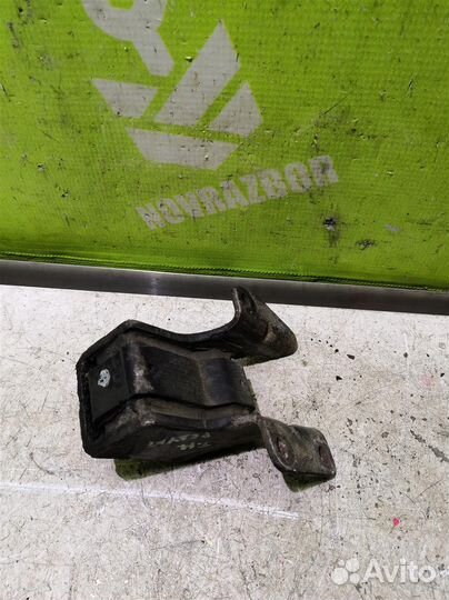 Опора кпп Тойота Хайлендер