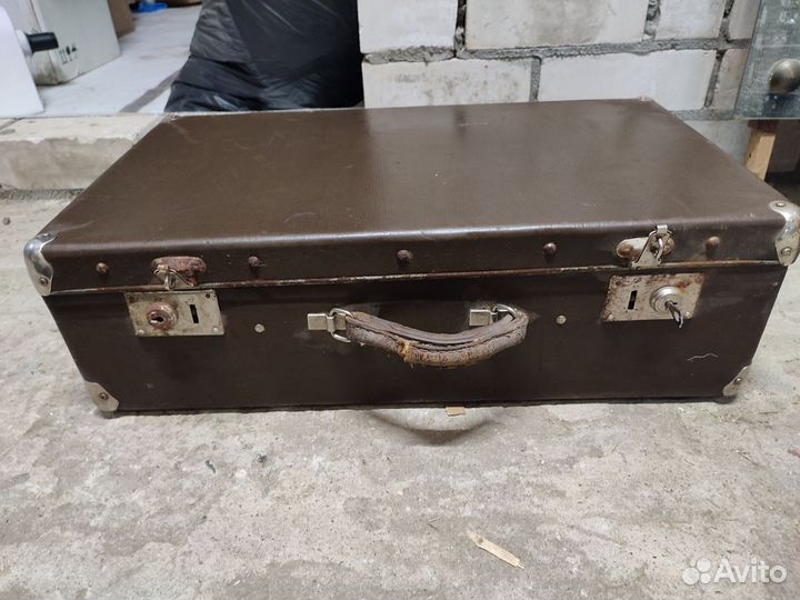 Старый чемодан