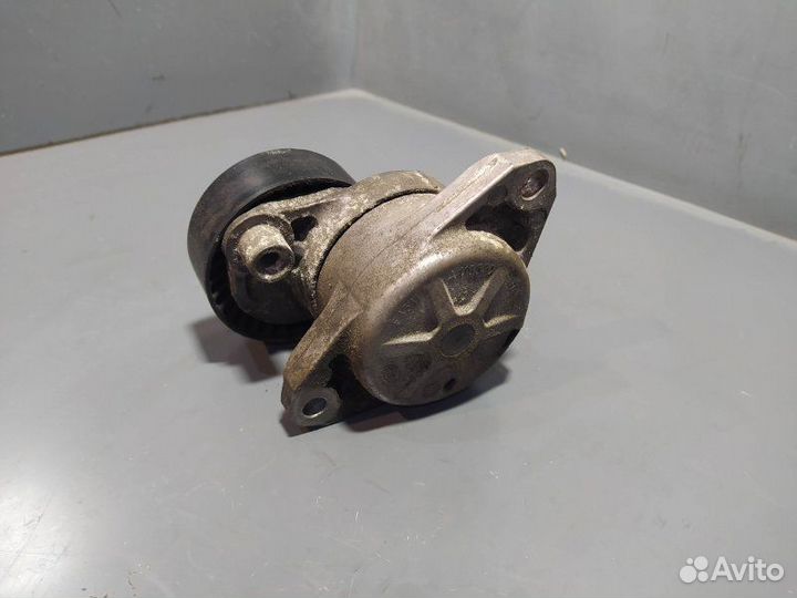 Натяжитель ремня Mercedes E-Class W212 M273