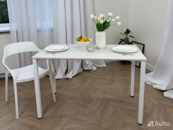 Стол металлический