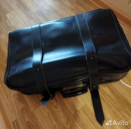 Чемоданы времен СССР