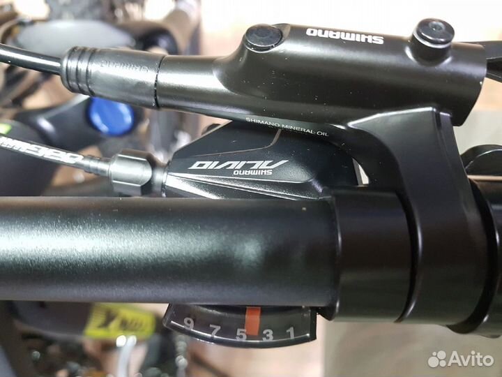 Горный велосипед 27.5 Trinx D700 Elite