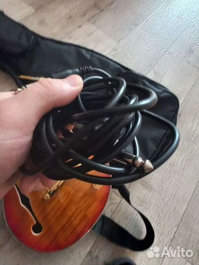 Гитара электро-акустическая