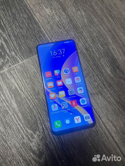 HUAWEI nova Y90, 8/128 ГБ