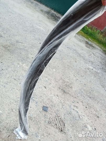 Спойлер капота