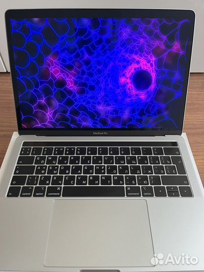 Macbook Pro 13 2019 i5 8GB Ростест