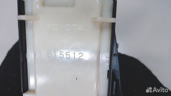 Кнопка стеклоподъемника Toyota Venza, 2010