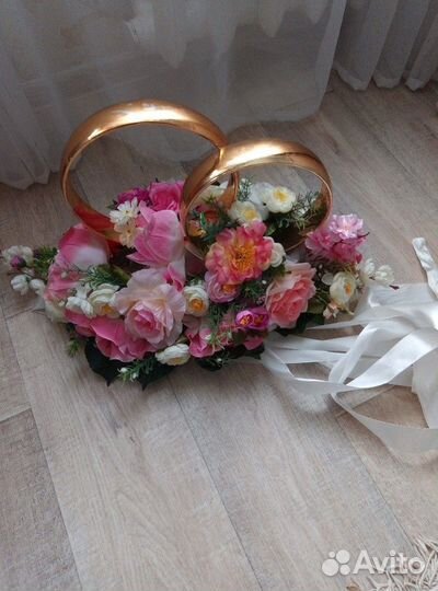 Кольца на машину свадебные