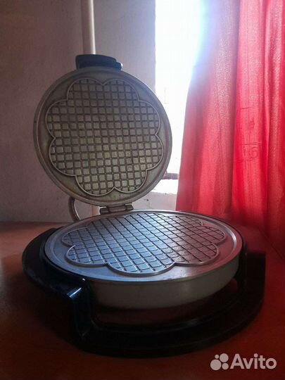 Вафельница СССР электрическая