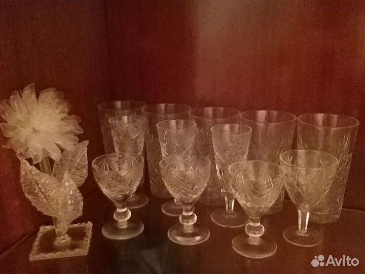 Хрусталь (ваза, конфетницы, сахарница, салатница)