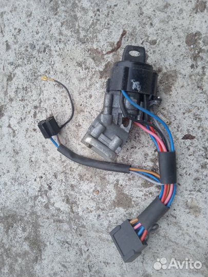 Замок зажигания Лада 2109 2111 2000
