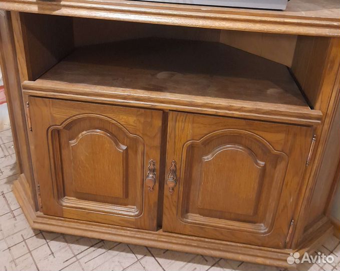 Тумба под телевизор бу