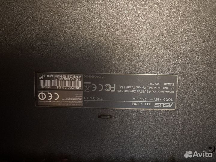 Ноутбук asus x553m