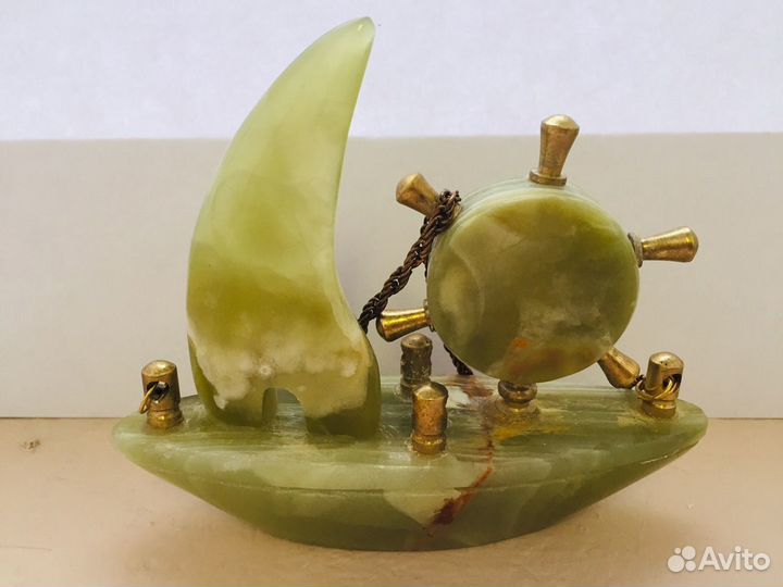 Корабль, оникс, латунь