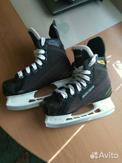 Коньки Bauer Supreme 140