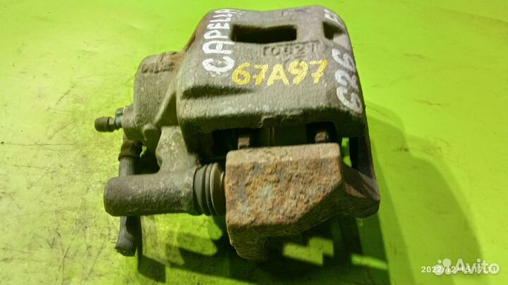 Суппорт передний правый для Mazda 626 GF