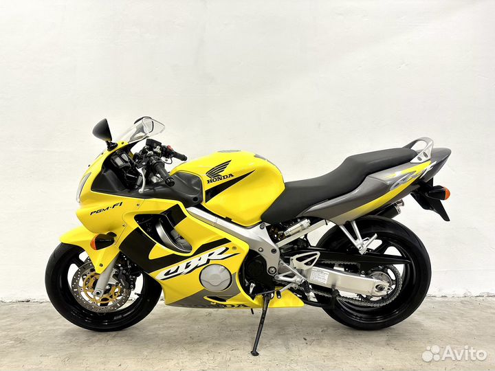 Honda CBR600 F4i 2002г. Из Европы