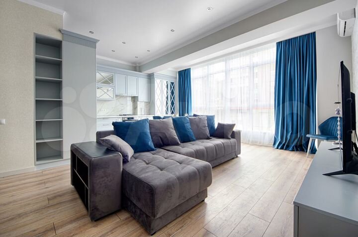 2-к. квартира, 70 м², 4/9 эт.