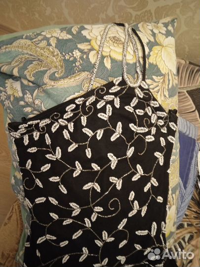 Платье натур.шелк,расшито биссером, р. 40, США