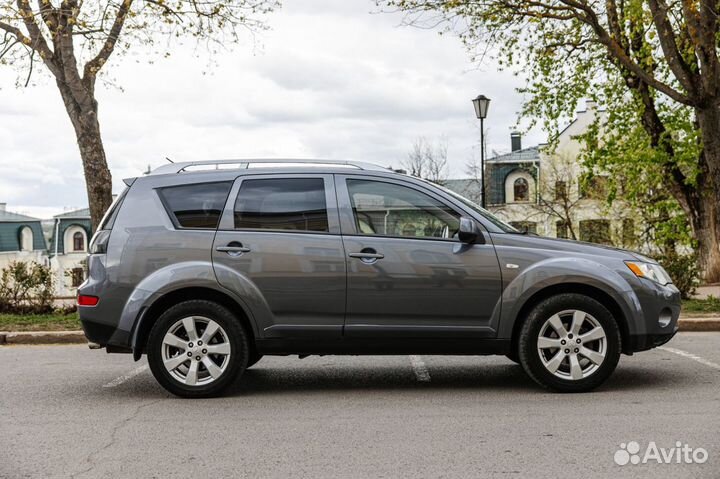 Mitsubishi Outlander 3.0 AT, 2008, 227 000 км