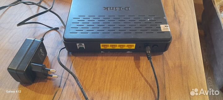 Маршрутизатор D-Link DSL-2540U