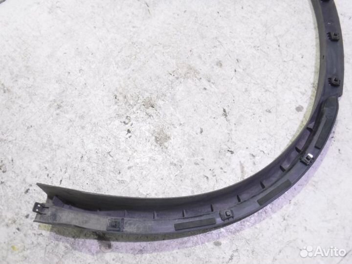 Накладка заднего крыла левого