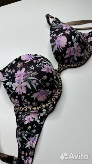 Бюстгальтер victorias secret 70C (32C)