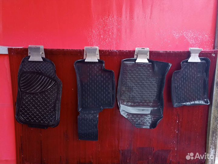 Автомобильные коврики бу резиновые