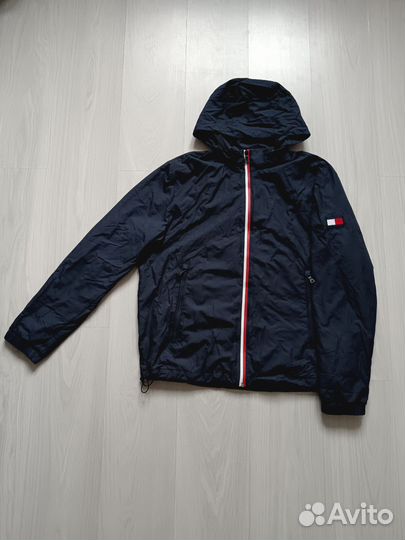 Лёгкая куртка / ветровка Tommy Hilfiger (оригинал)