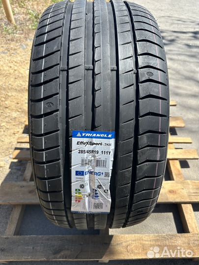 Triangle EffeXSport TH202 285/45 R19