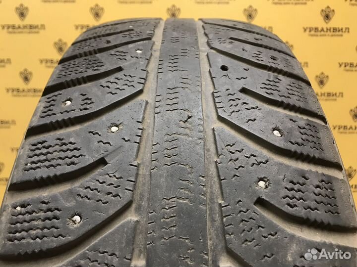 Bridgestone Ice Cruiser 7000 195/60 R15 88T