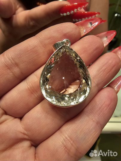 Кулон с горным хрусталём. Серебро