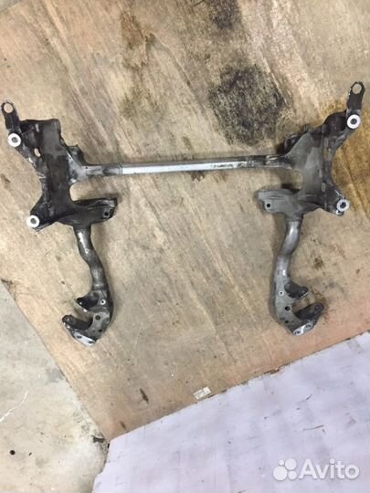 Подрамник передний Audi Q5 8R 3.0D CCW 2008-2017