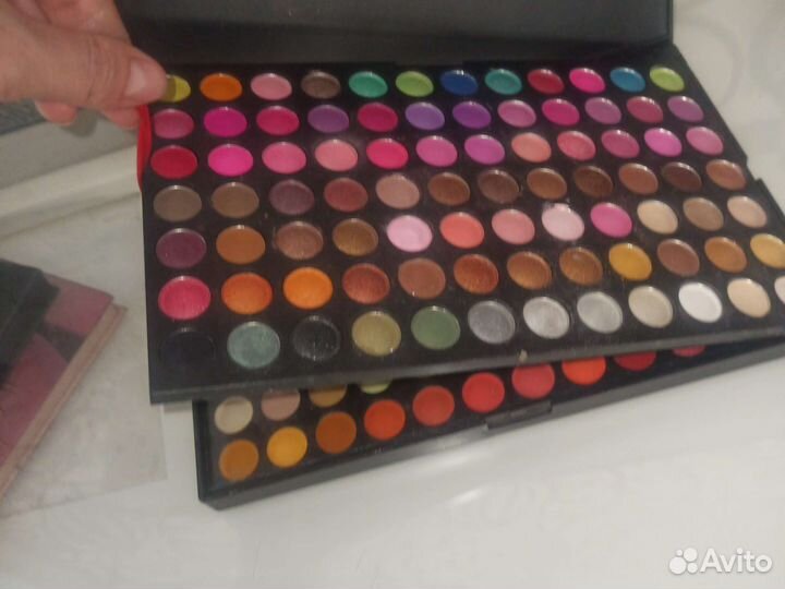 Палитра теней