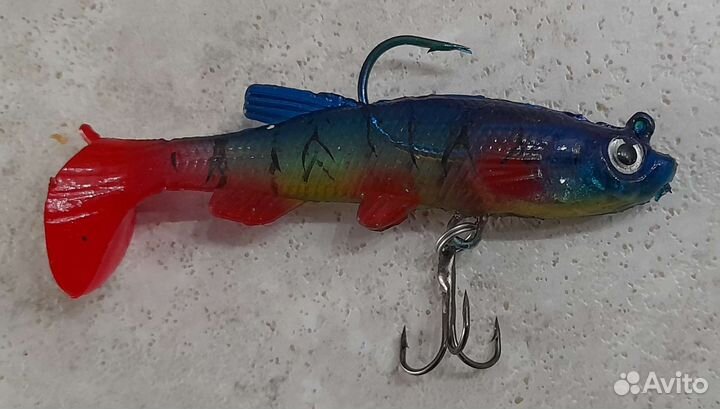 Оснащенный виброхвост