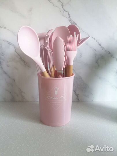 Набор кухонных принадлежностей