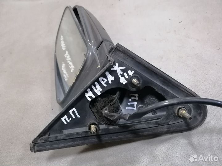 Зеркало боковое Mitsubishi Mirage правое 1991