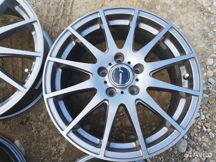 Диски на Субару леворг