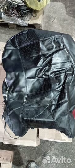 Чехлы на автомобильные сидения