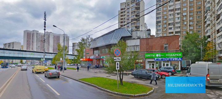 Торговая площадь 18м² в торговом помещении с метро