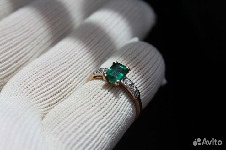 Золотое кольцо 585 пробы