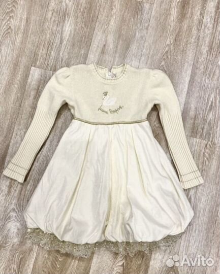 Платье нарядное на девочку