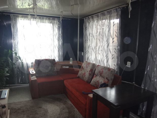 Дом 160 м² на участке 5 сот.