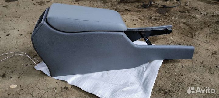 Центральная консоль W210